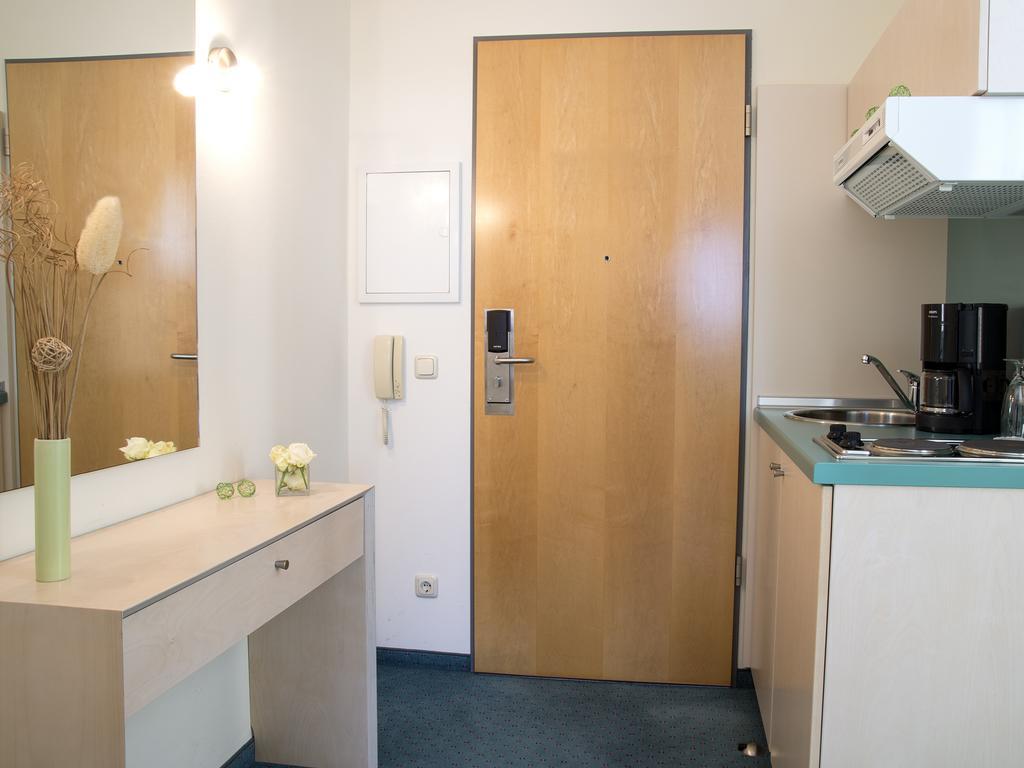 Aparthotel Atlanta Boardinghouse Leipzig Markkleeberg Zimmer foto